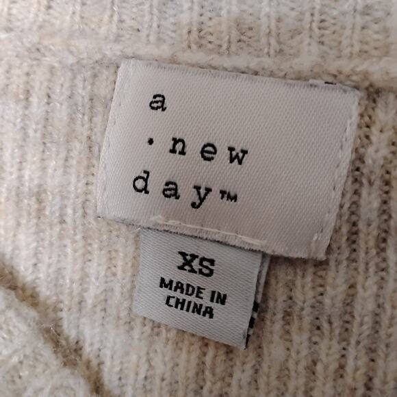 A New Day Fine Knit Sweater Dress Size XS Beige Puffy Long Sleeves Ribbed Cuffs - Picture 3 of 7